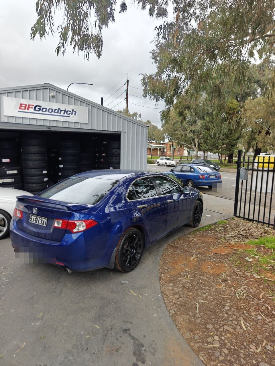 Honda Civic fitted with 245/40R18 Continental MaxContact MC7 tyres at Autosport Tyre World Magill