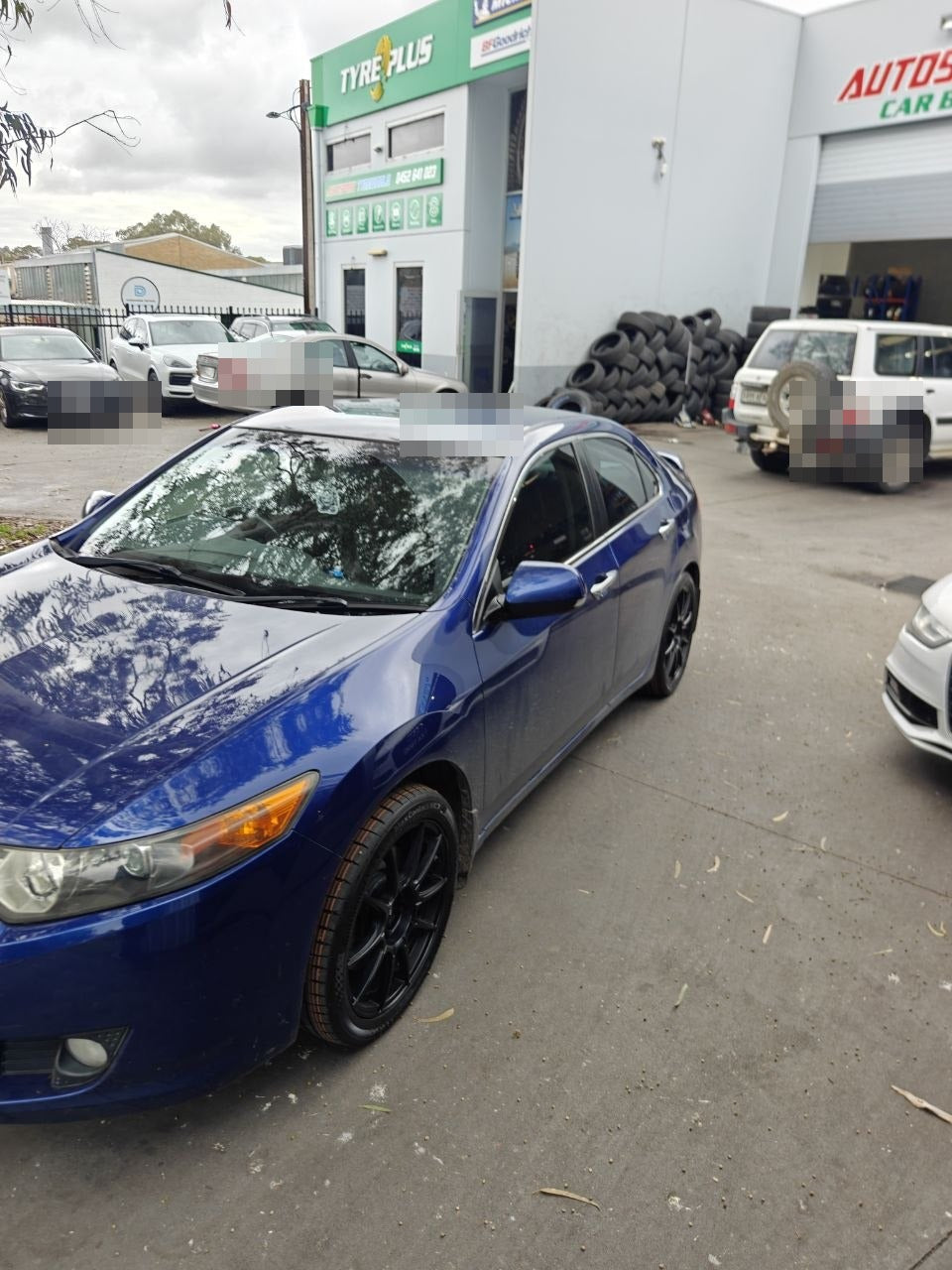 Honda Civic with 245/40R18 Continental MaxContact MC7 tyres at Autosport Tyre World Magill