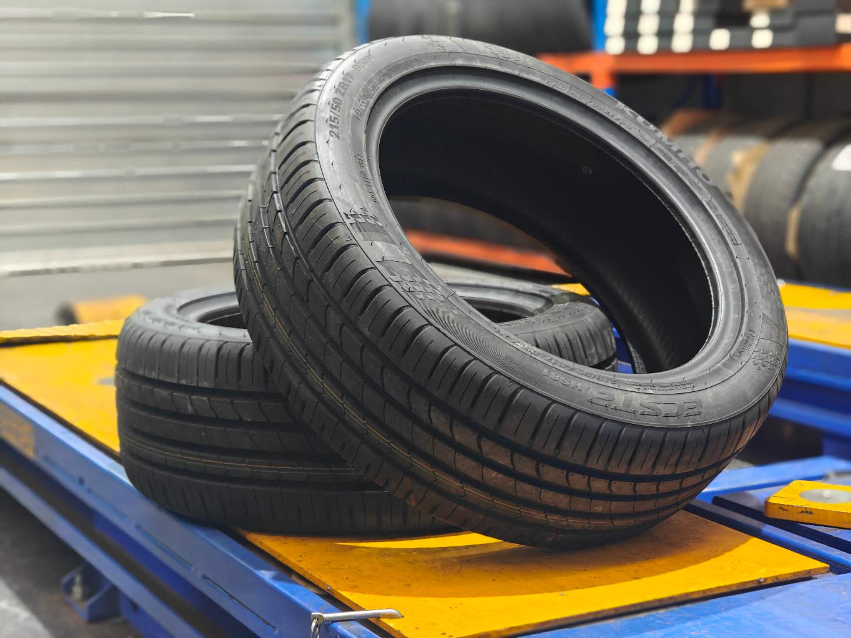 215/50R17 95W Kumho HS81 in Adelaide, Product SEO Fitment and Buyer Guide