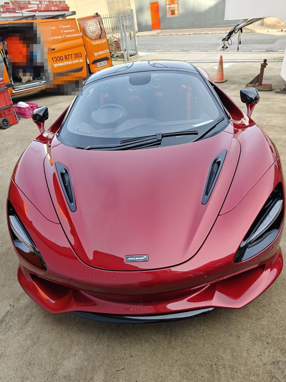 Pirelli Tyres for McLaren 750S: Adelaide Supercar Workshop Case