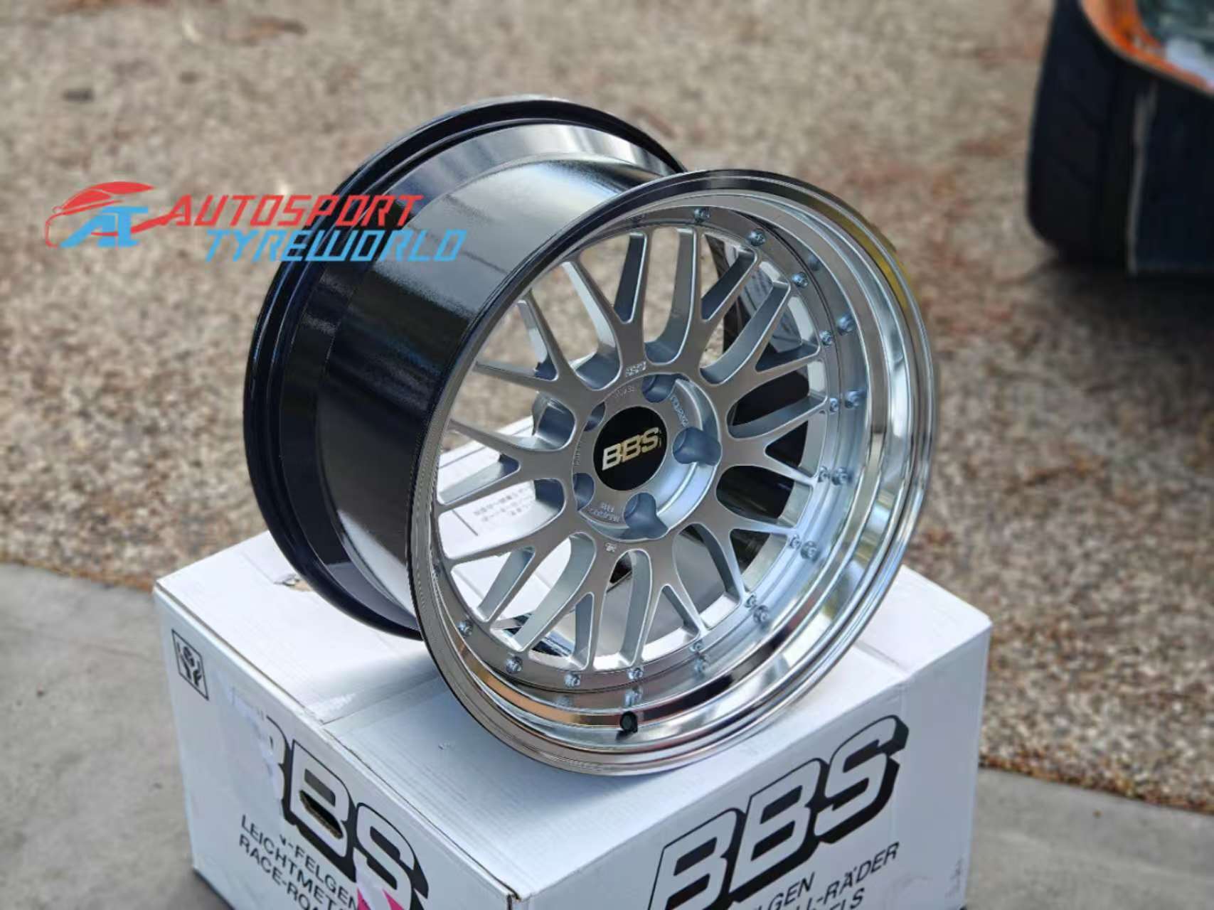 BBS LM custom batch 18X10.5 +15 5X114.3 - DS- BDBK