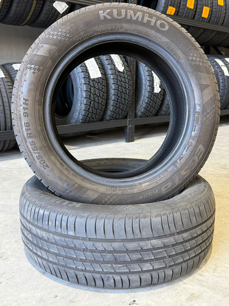 205/55R16 Kumho HS51 Second Hand (Nearly New) Call 0433645411 Wingfield Store