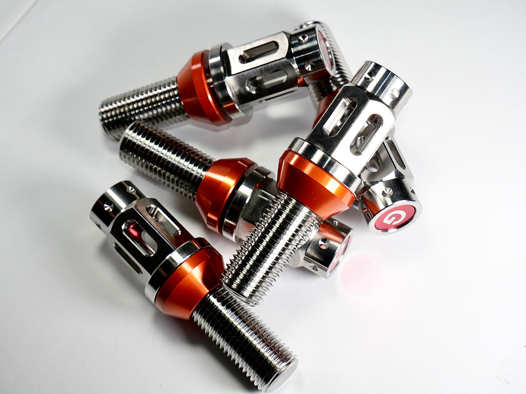Grandma Titanium Racing Wheel Bolts - Diamond Sliver