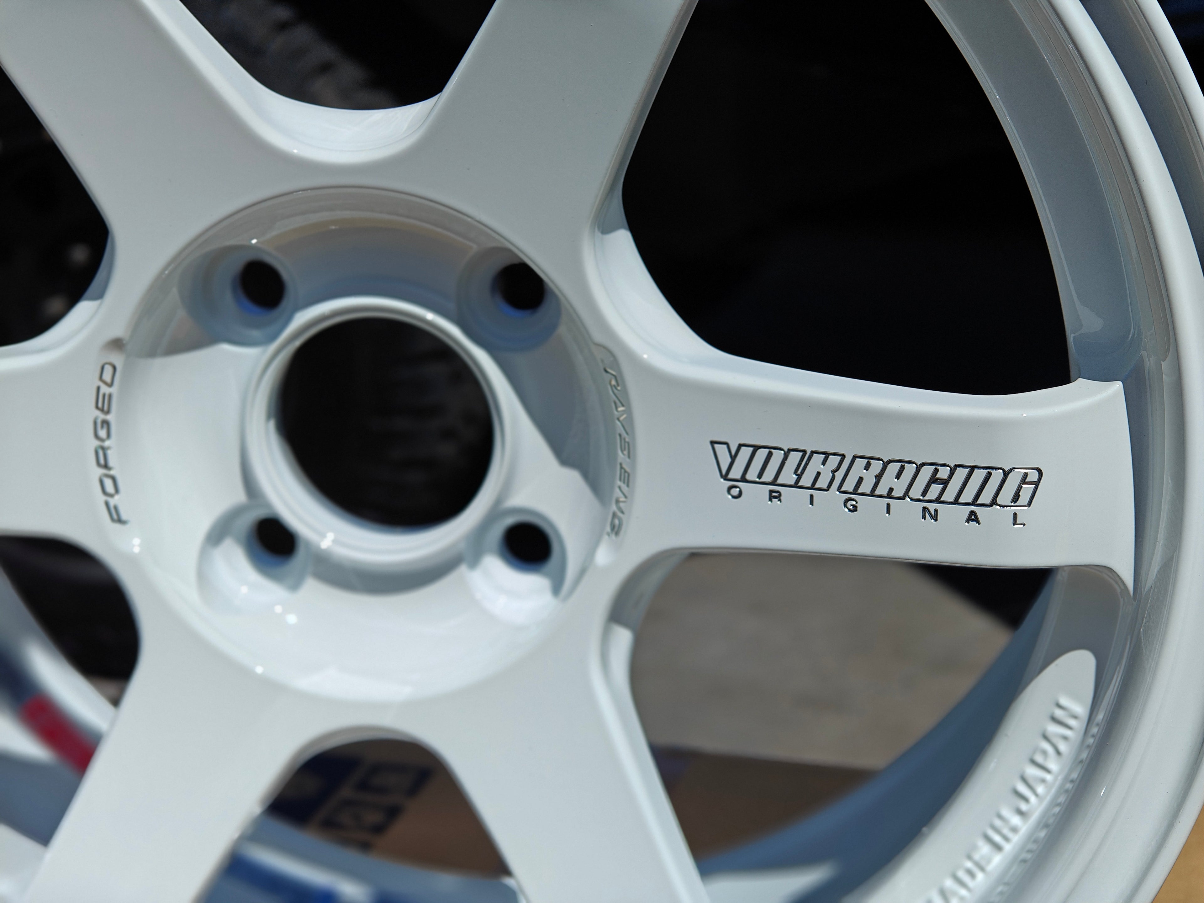TE37Sonic - Dash White (16 inch 4X100)