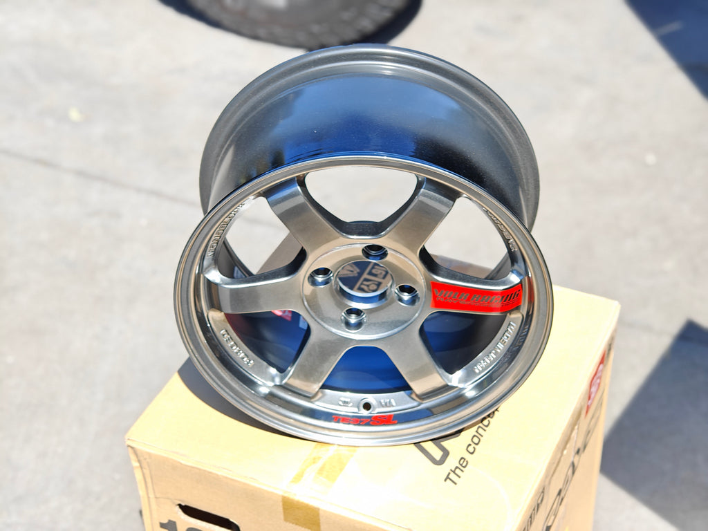 TE37SL - Fomula Sliver (FS) 15 inch 4X100