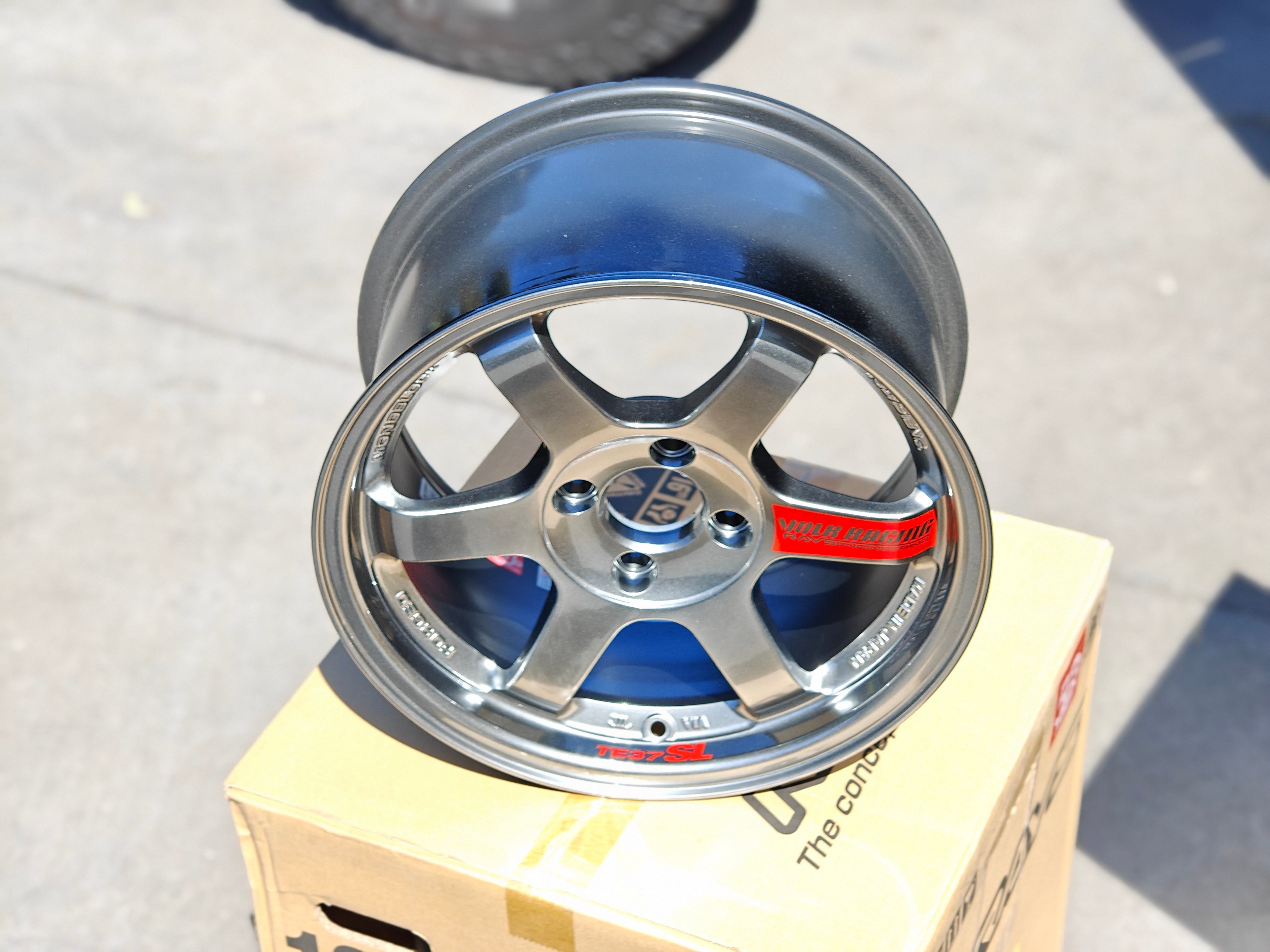 TE37SL - Fomula Sliver (FS) 15 inch 4X100