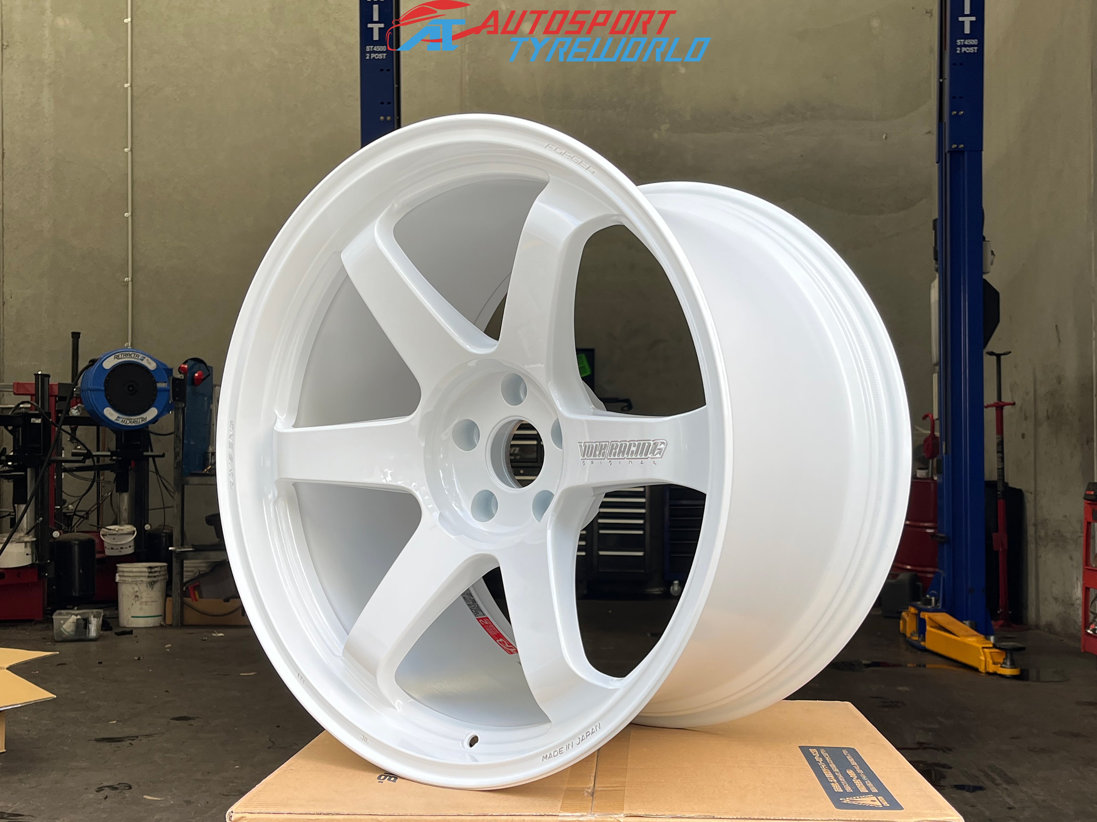 Rays Volk Racing TE37Ultra M-Spec - GTR35