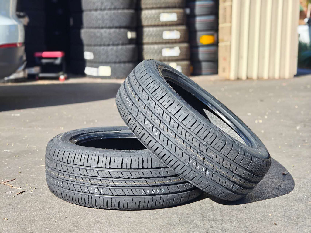 Roadstone 255/50R19 107W NFERA RU5 (Pre Order ETA 0 to 3 Days)