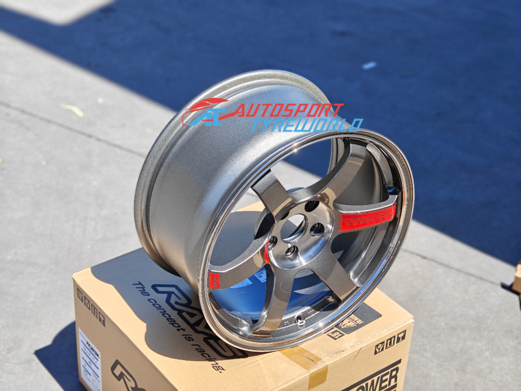 Rays Volk Racing TE37SAGA SL - Pressed Graphite (PG)