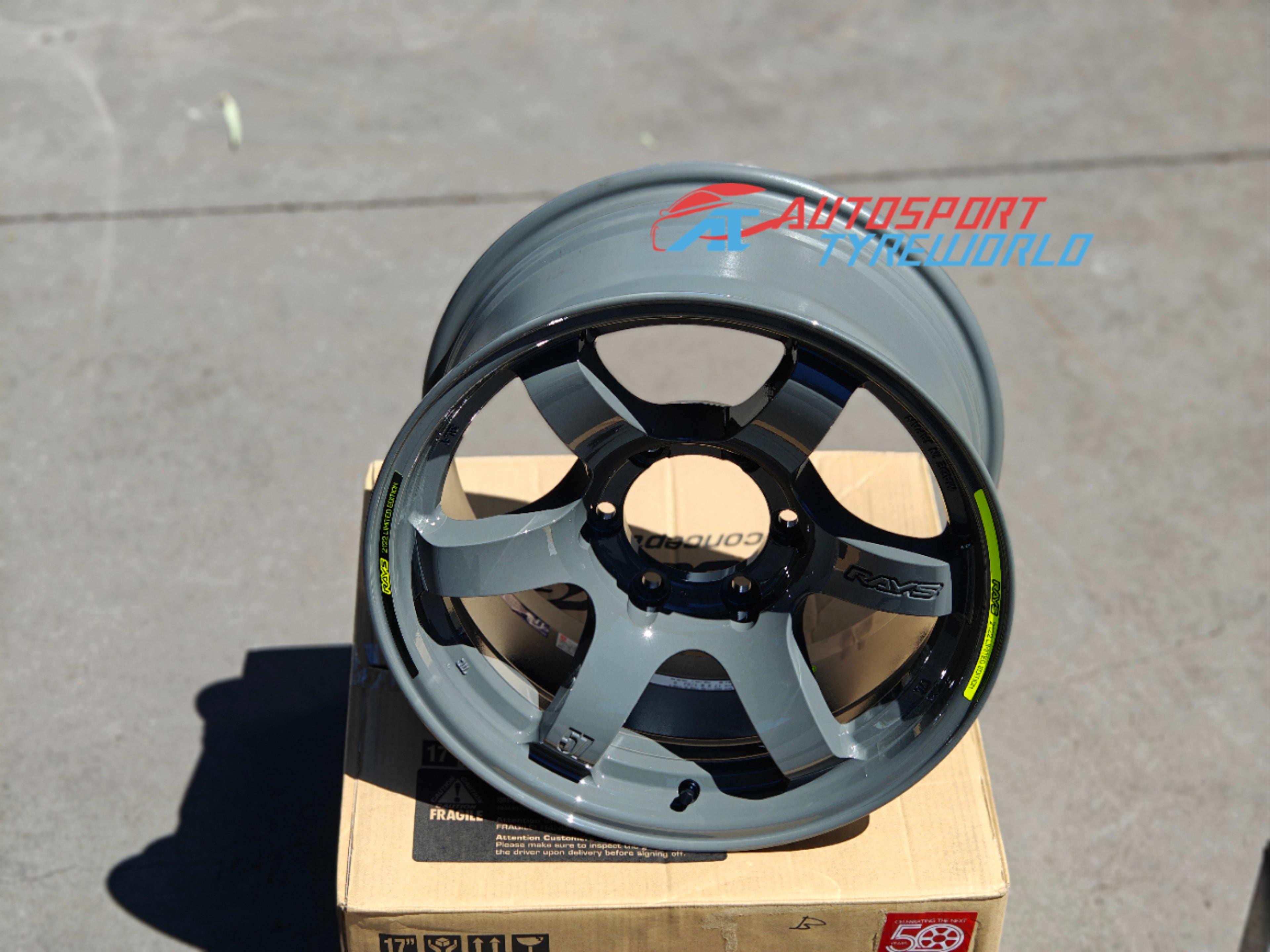 Rays Gram Light 57DR-X 2122 Limited Edition