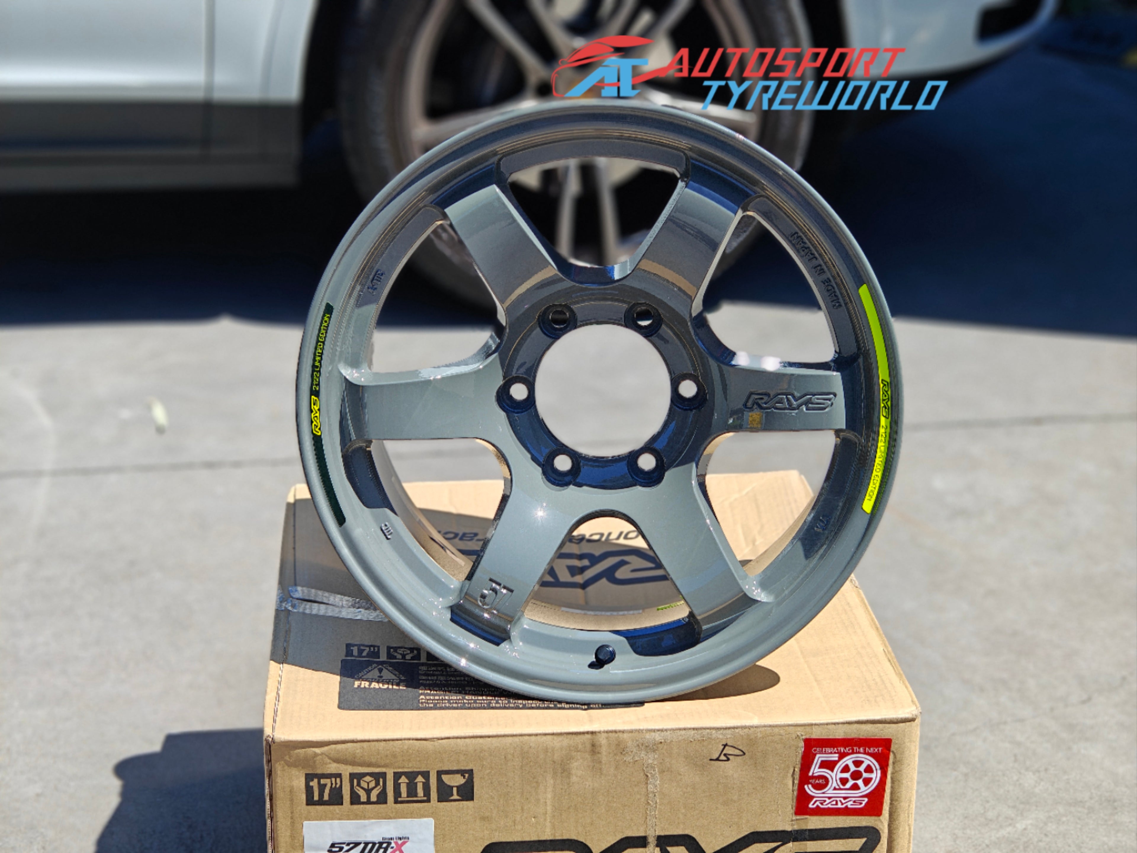 Rays Gram Light 57DR-X 2122 Limited Edition