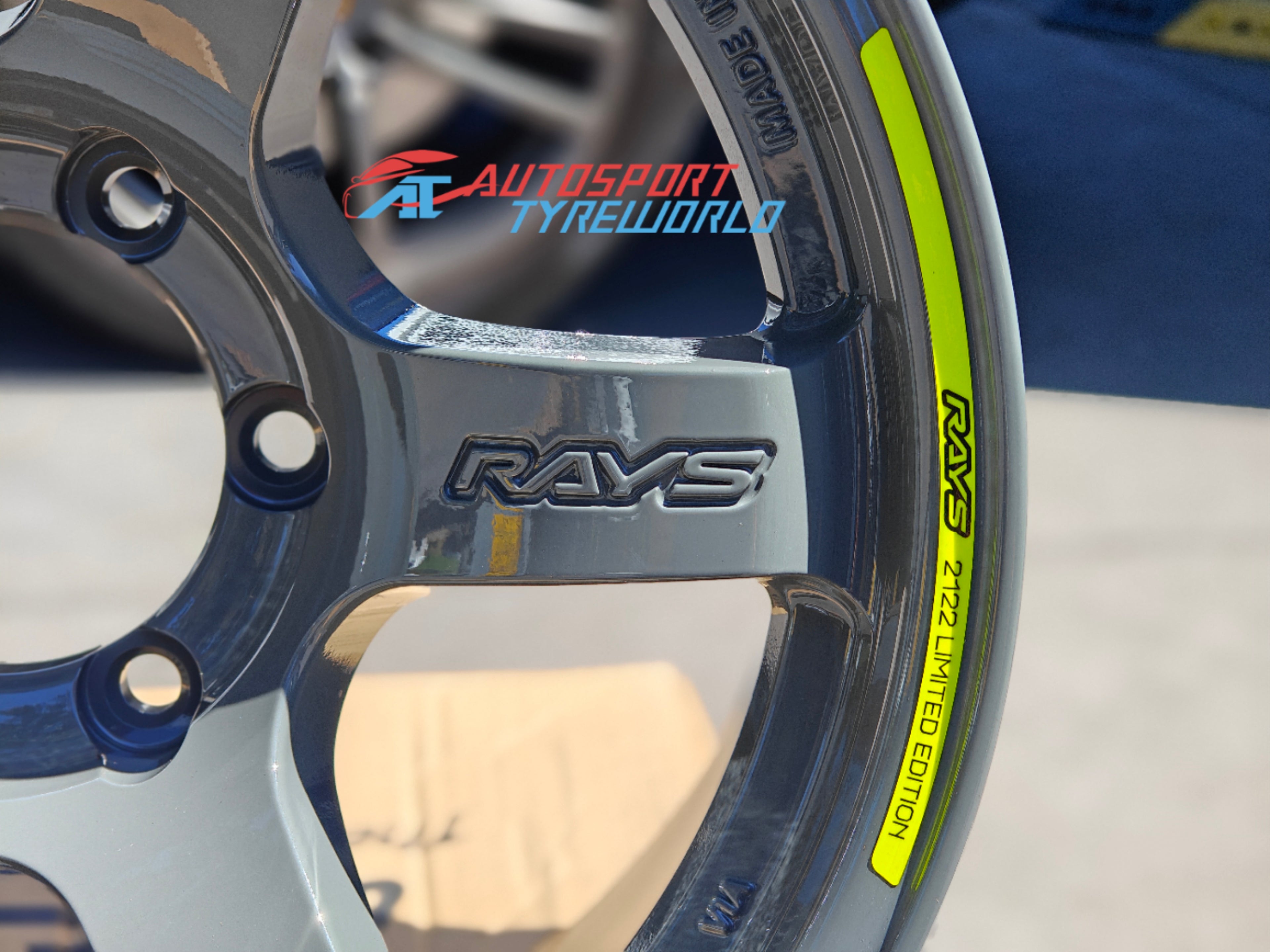 Rays Gram Light 57DR-X 2122 Limited Edition