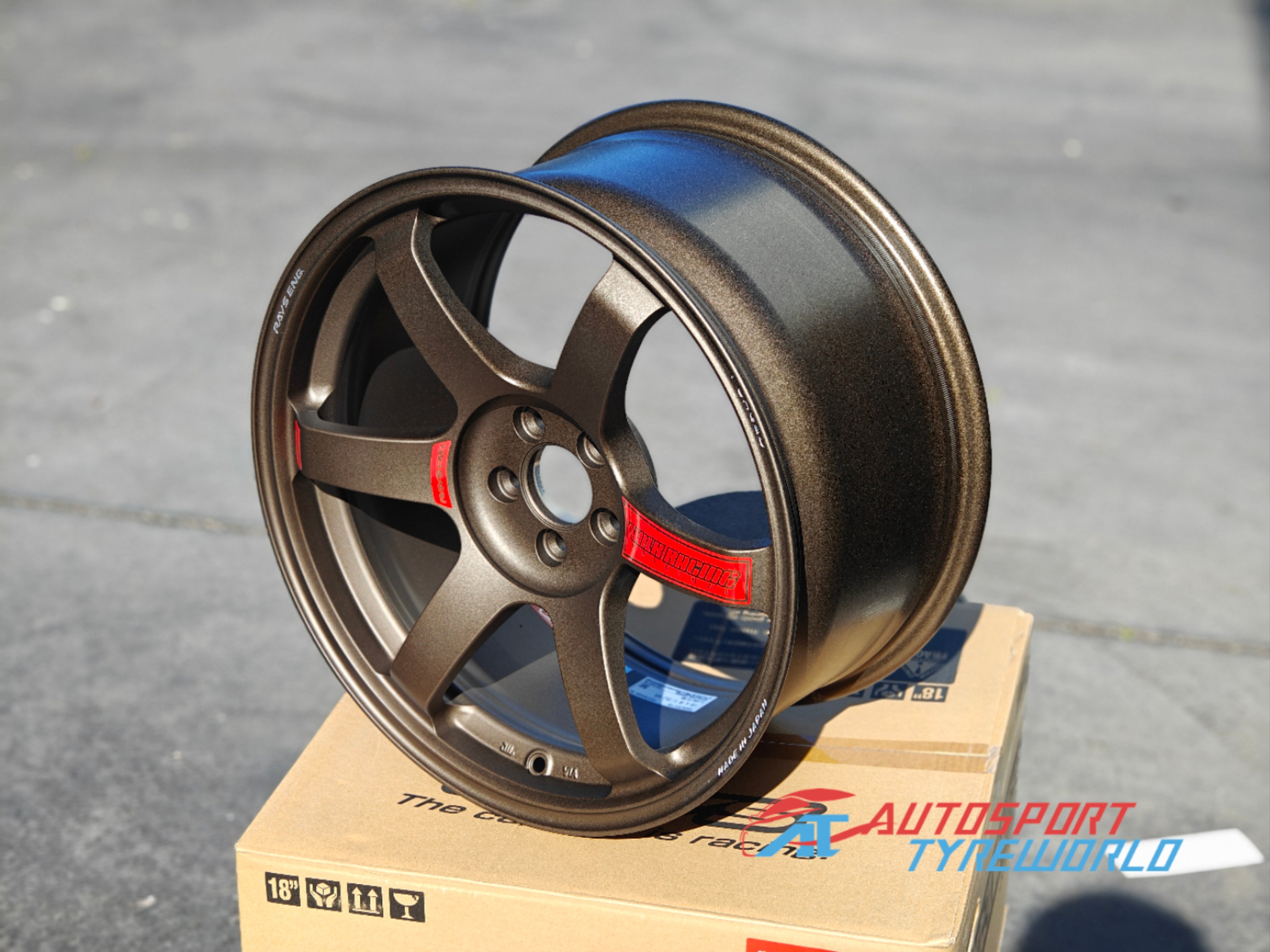 Rays Volk Racing TE37SAGA SL - Blast Bronze – Autosport Tyre World
