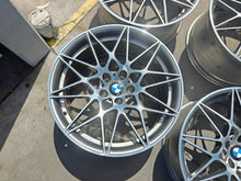 Load image into Gallery viewer, BMW M4 Competition 20 inch OEM Rims