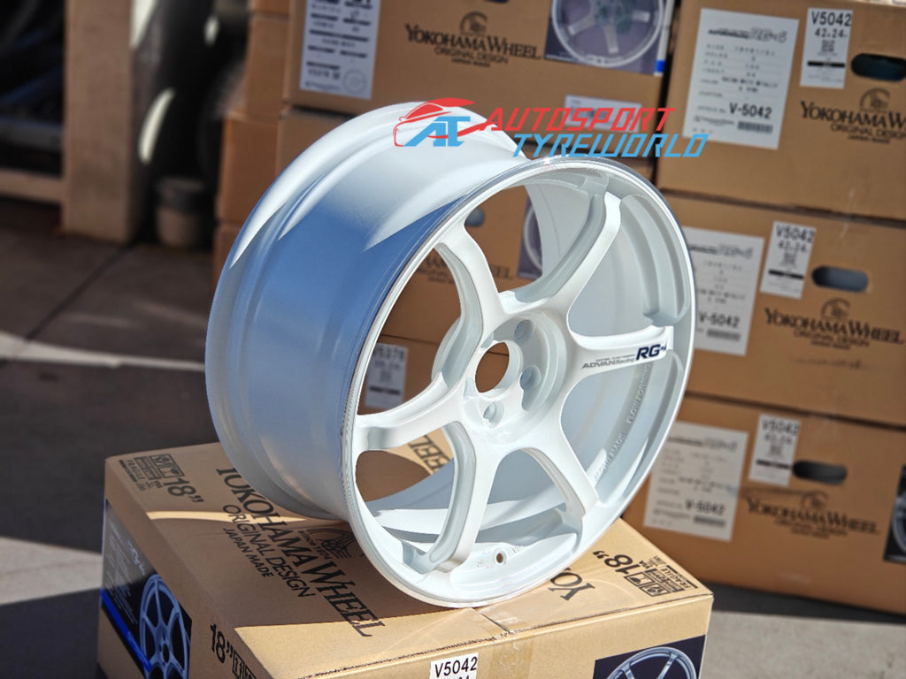 Yokohama Advan Racing RG4 18 inch - Racing White Metallic and Ring (WMR)