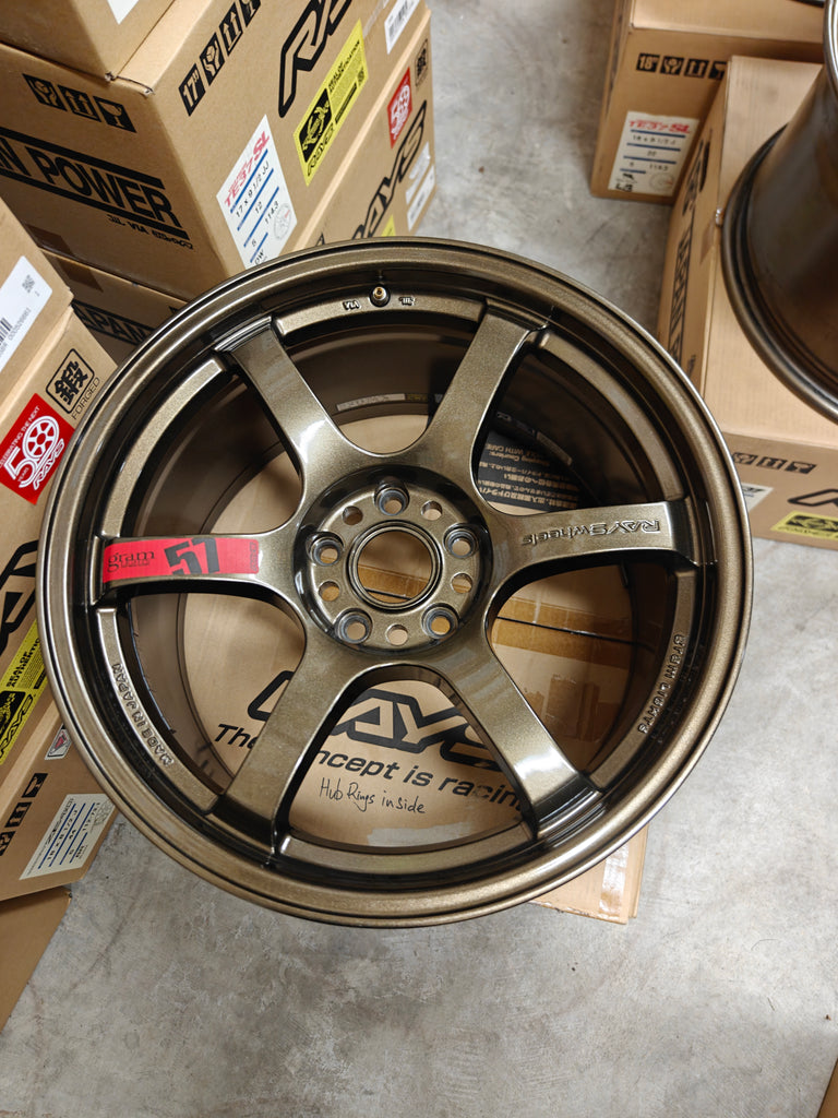 Rays 57DR Liquid Bronze Custom (Second Hand) 18X9.5 +38 5X114.3