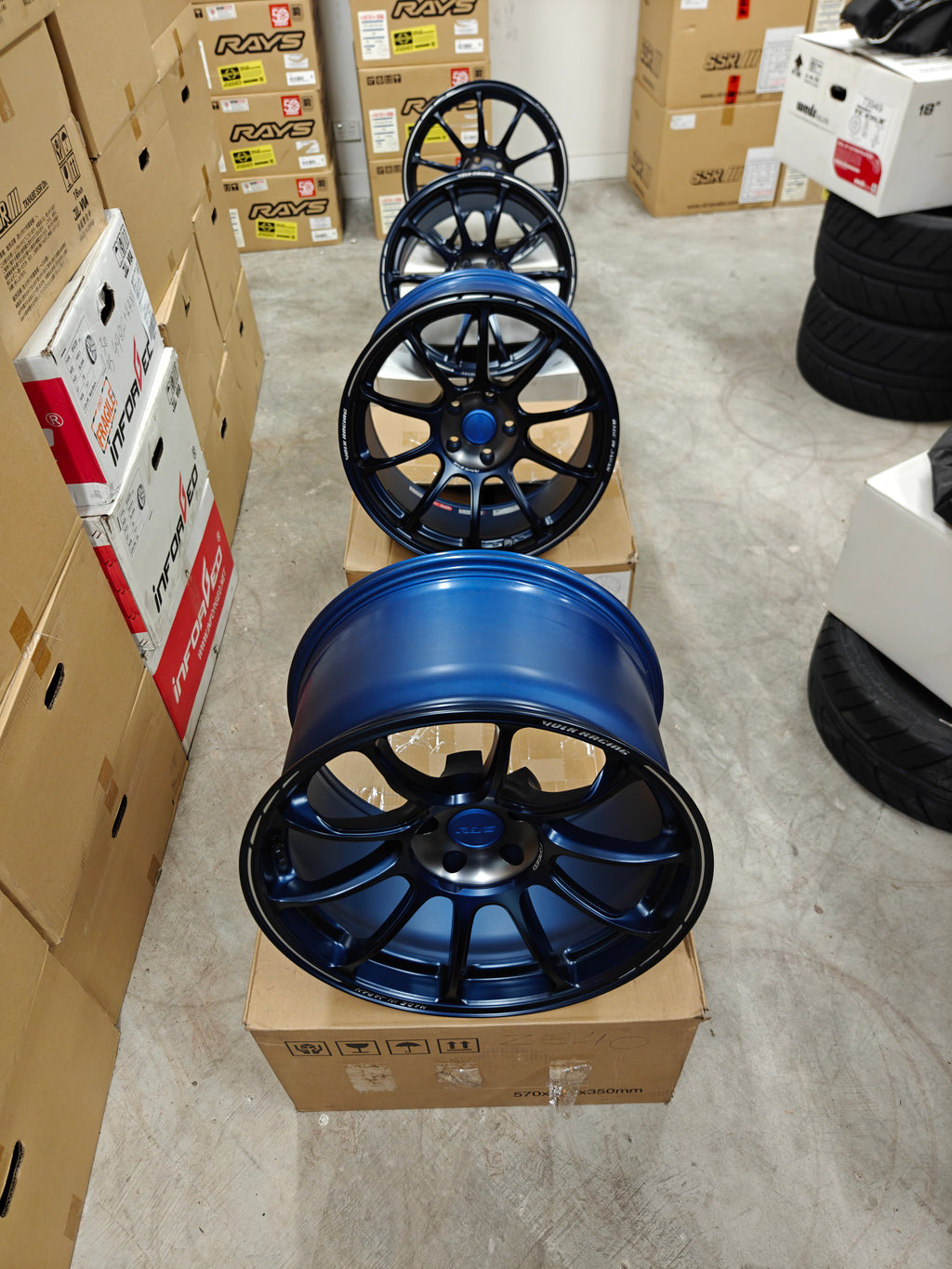 Rays ZE40 Time Attack III to fit GTR or 370Z in 18 inch (Second Hand)