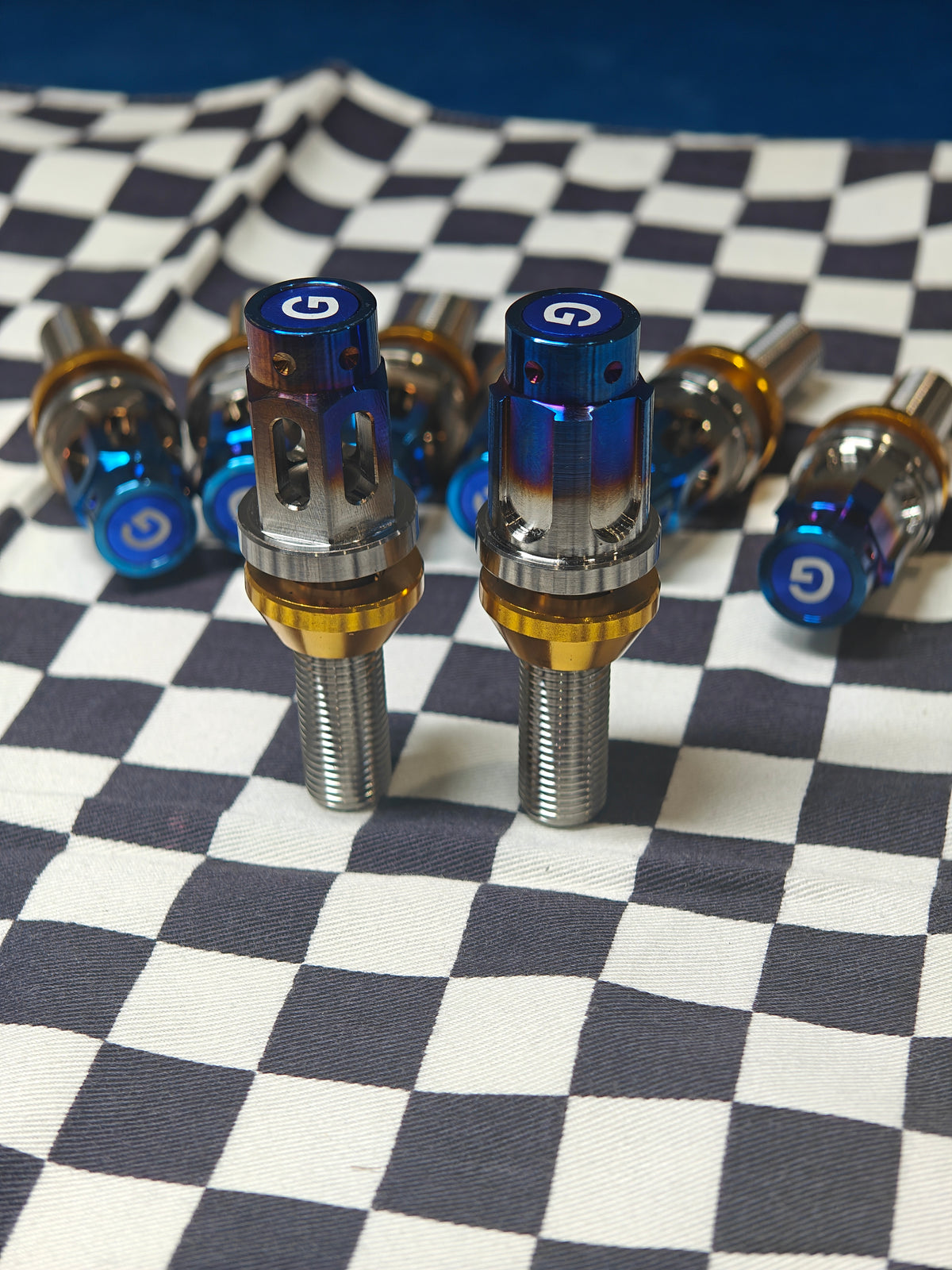 Grandma Titanium Racing Wheel Bolts - Half Burnt Blue