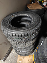 Load image into Gallery viewer, 265/70R16 Dunlop AT1 X5 Tyres Second Hand (Nearly New)