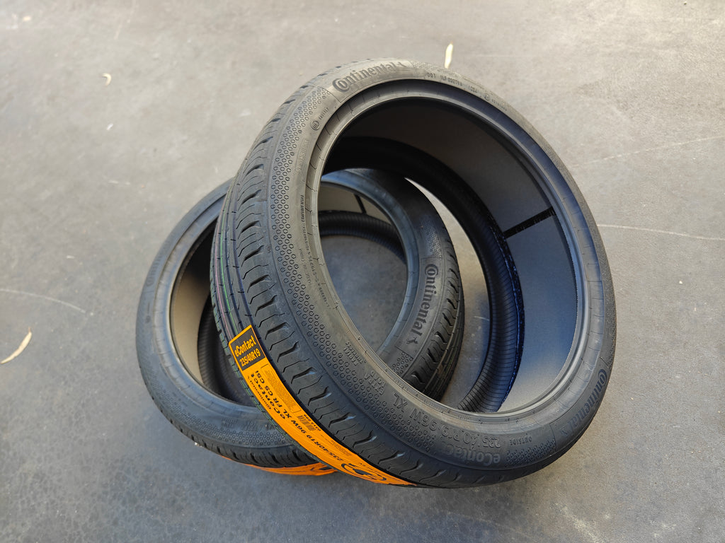 255/45R19 104W Continental EContact SC Slient (EV/Tesla Foam Tyre)