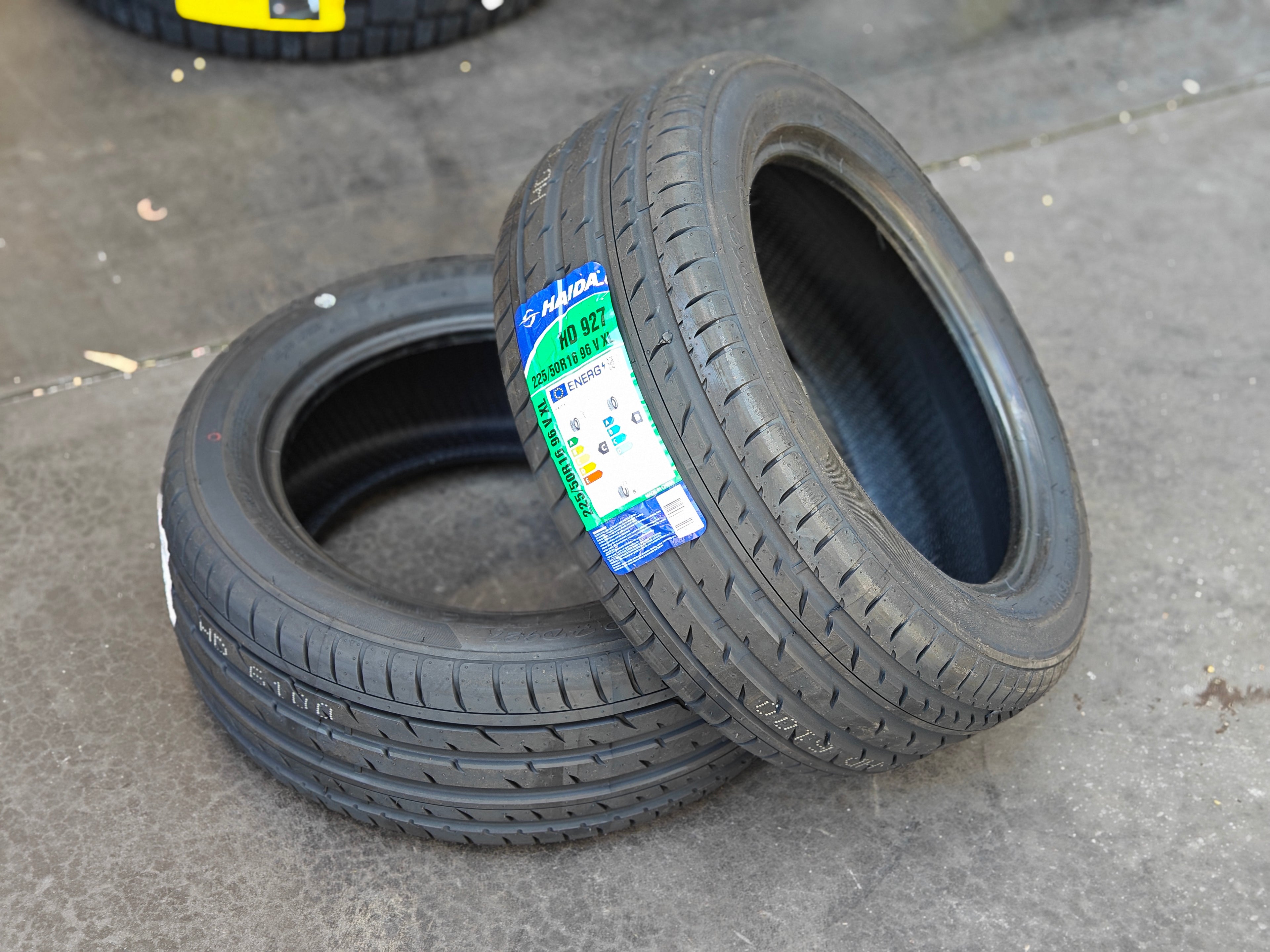 HAIDA 235/55R18 104V HD927