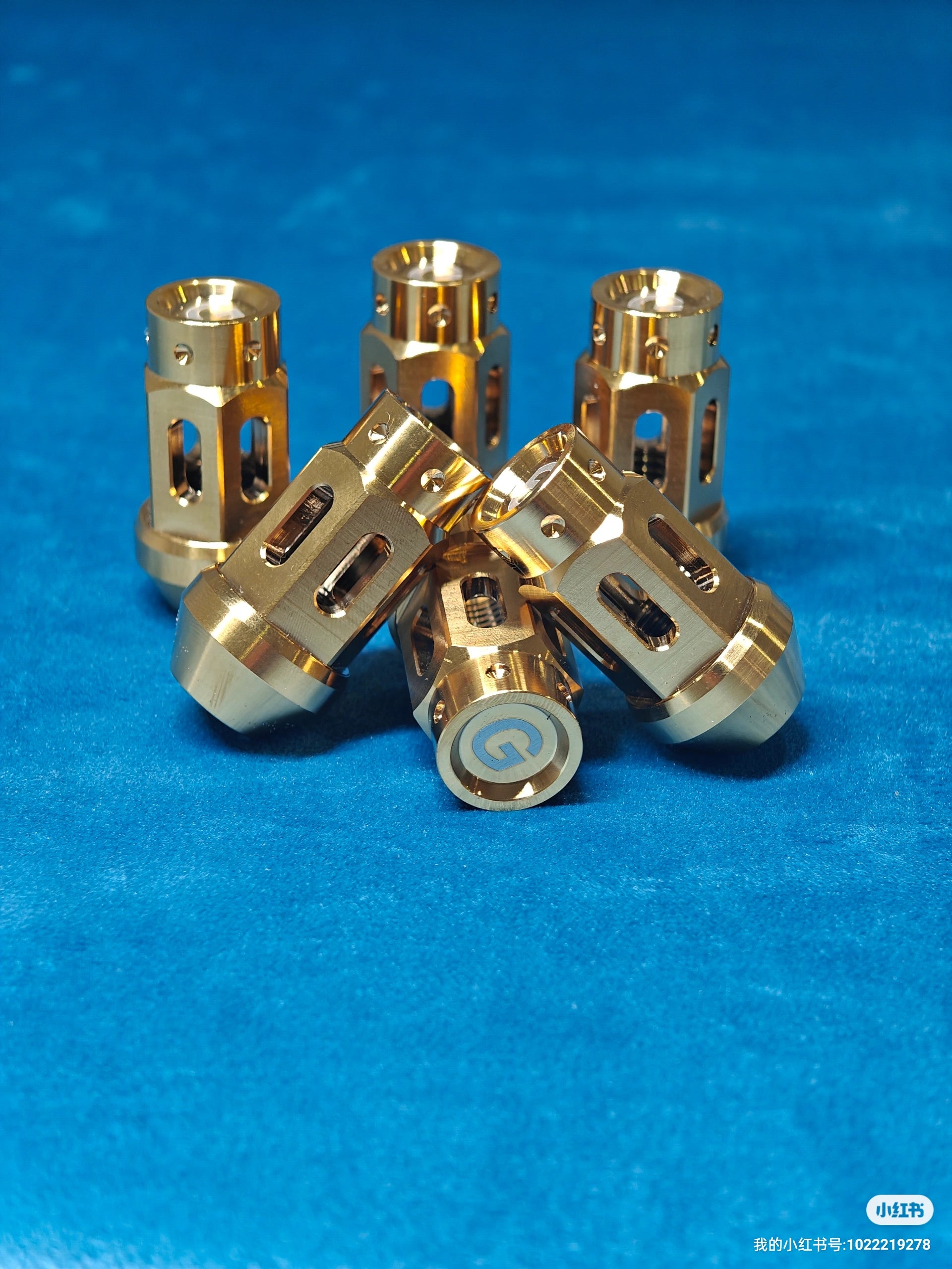 Grandma Titanium Racing Wheel Nuts - Golden