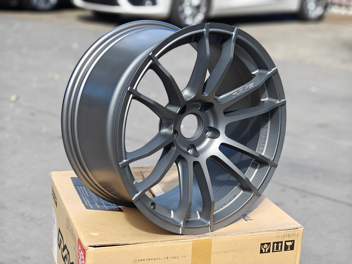 Rays Gram Light 57XR - Matte Graphite (MF)