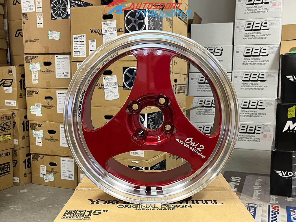 Advan ONI2 - Machinging and Racing Candy Red 15 inch