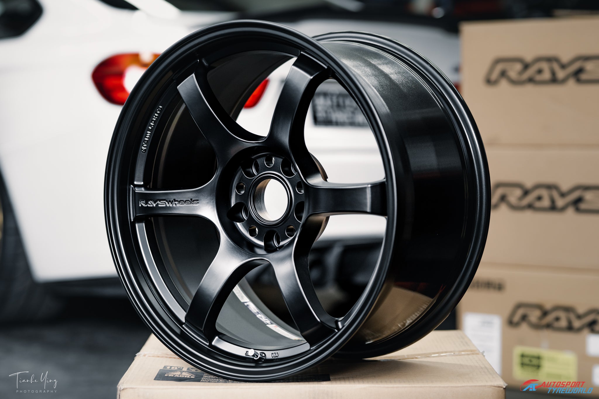Rays Gram Light 57DR - Satin Black