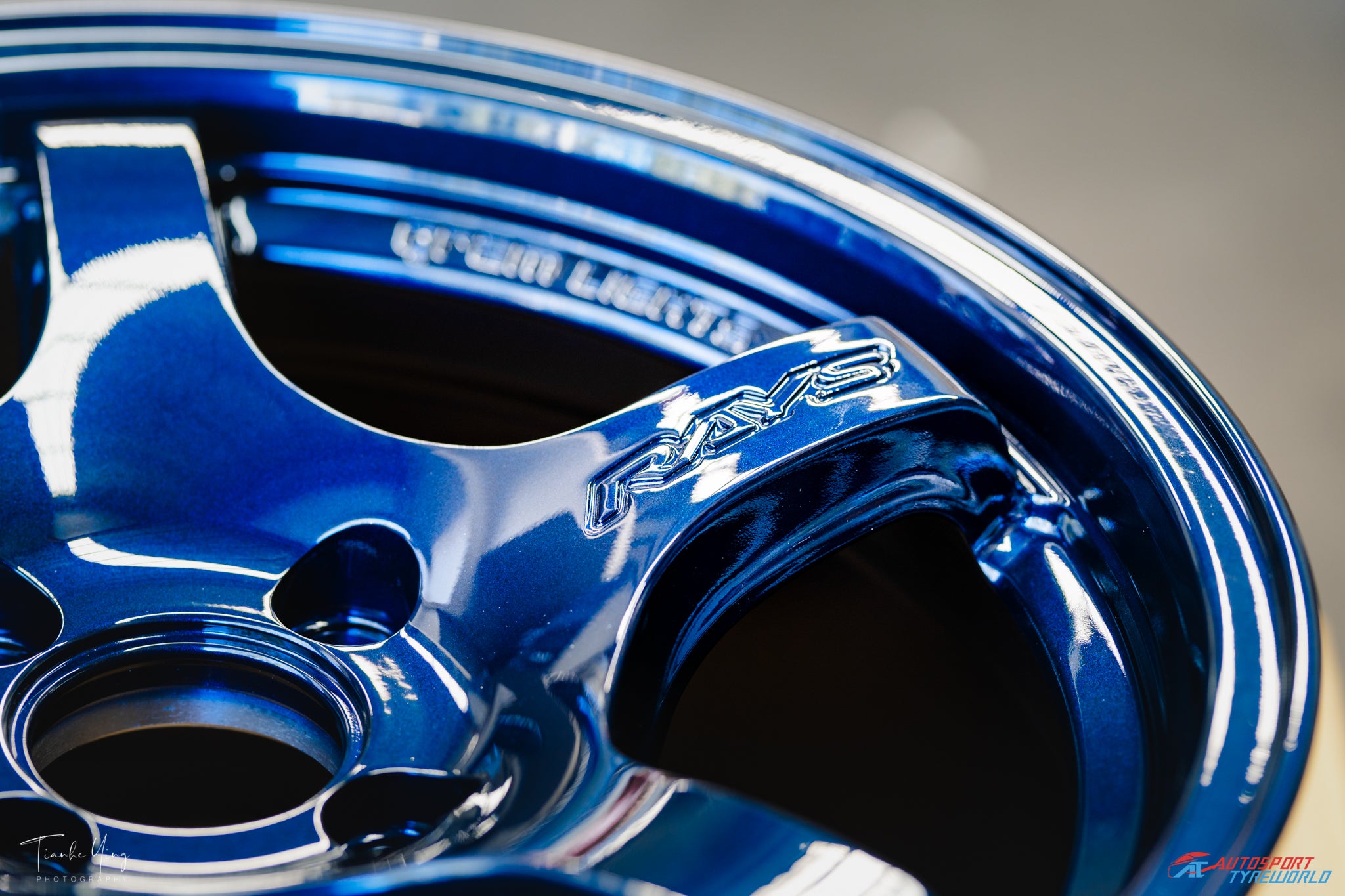 Rays Gram Light 57CR - Eternal Blue Pearl