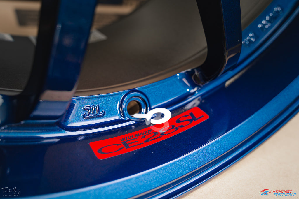 Rays Volk Racing CE28SL - 18X9.5, +15, 5X114.3 - Mag Blue