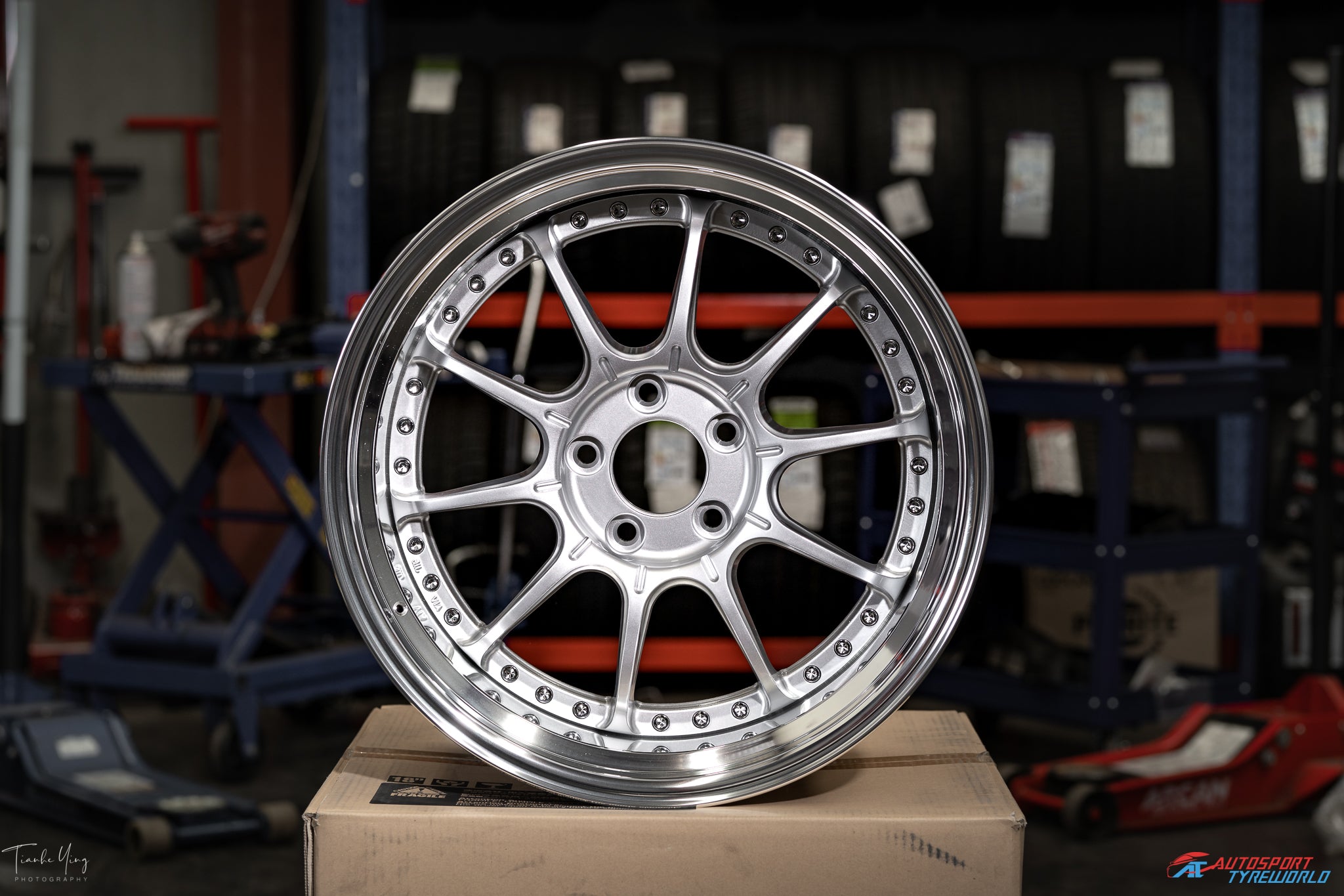 2025-25 秋冬新作  ハイブランドの Bright Hi - SP5 Professor SSR Sliver World Tyre Autosport – ワンピース カードゲーム