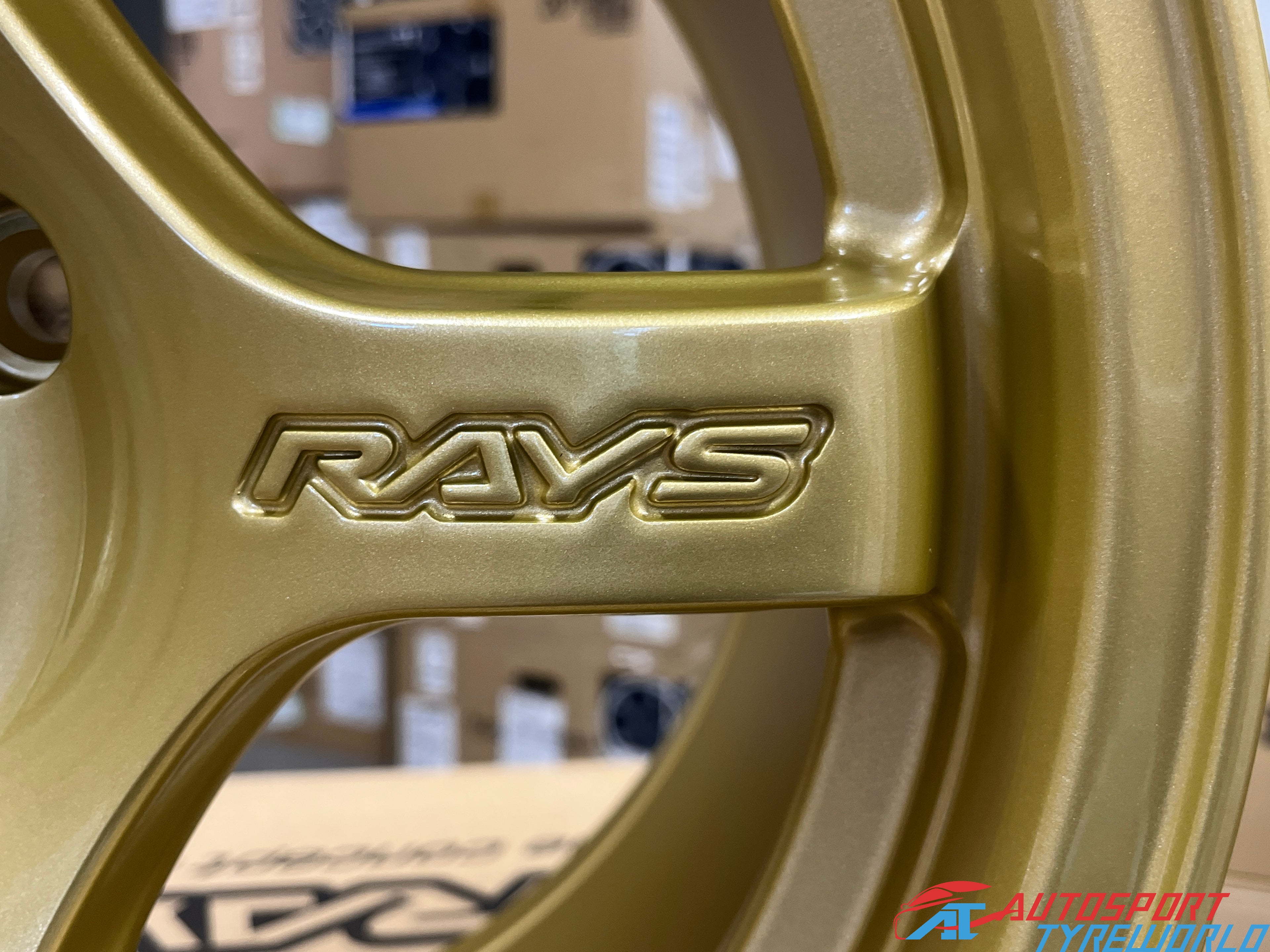 Rays Gram Light 57CR - Gold (EGP)