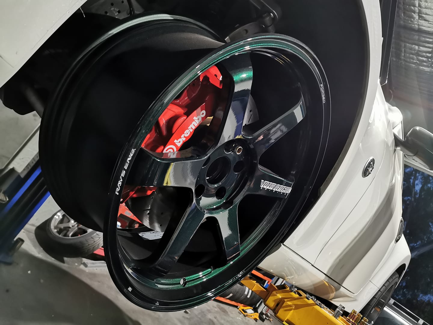 Rays TE37 Ultra M-Spec 20X10/20X12 Racing Green